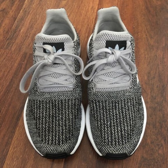 adidas Shoes - Adidas swift run size 7 women 6 in men’s adidas Shoes - Adidas swift run size 7 women 6 in men’s